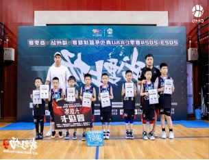 借助线上篮球训练平台在家也能追逐梦想_1